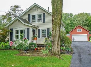 5208 Dorst Dr, Hamburg, NY 14075