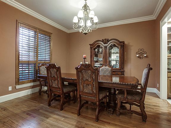 5th image of 1508 Cherry Glow Ct
