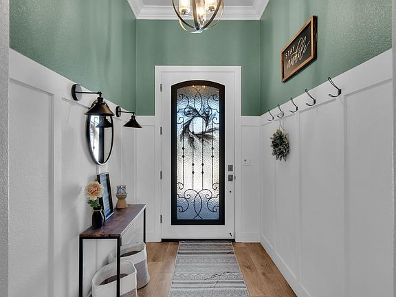 4th image of 2180 Antinori Way