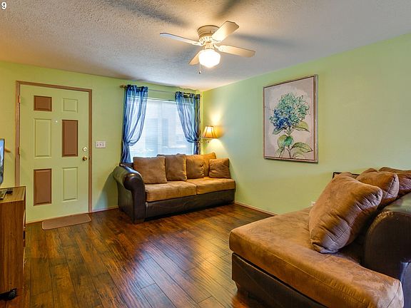 3rd image of 4000 NE 109th Ave Unit 227E