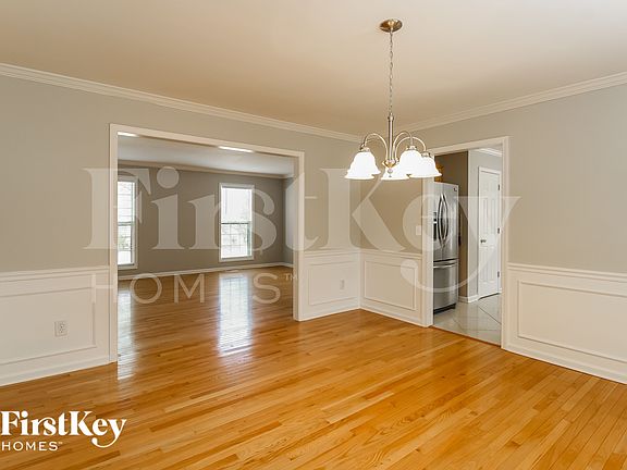 3rd image of 1817 Morgans Mill Way