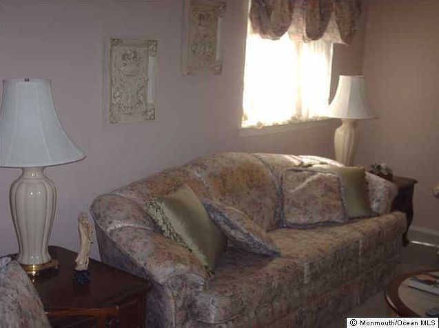 2nd image of 1 Quincy Drive #B