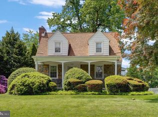 938 Edgewood Dr, Springfield, PA 19064