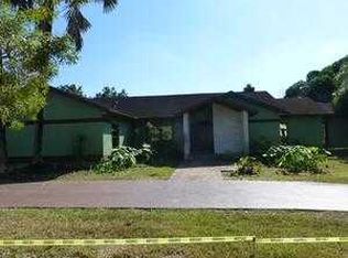 15900 SW 252nd St, Homestead, FL 33031