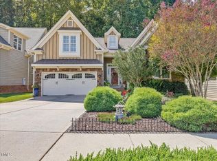 329 Windsong Dr, Pittsboro, NC 27312