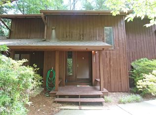 1663 Terrell Ridge Dr SE, Marietta, GA 30067