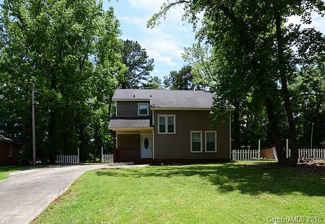 1st image of 1689 Mulberry Cir