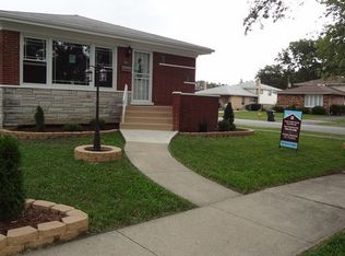202 W 148th Pl, Dolton, IL