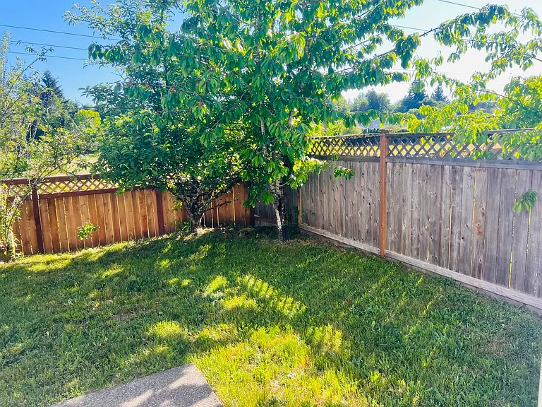 7181 Radius Loop SE — Photo 59