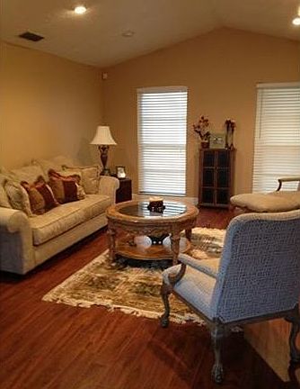 20140318161512864041000000-o