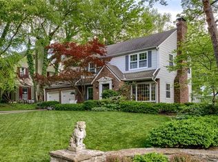 1027 Arno Rd, Kansas City, MO 64113