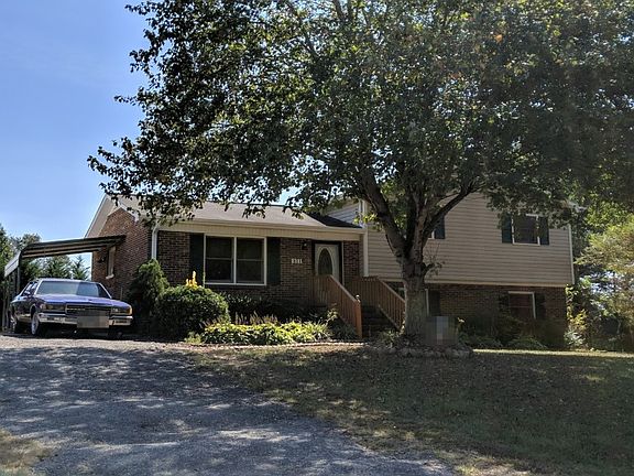 3rd image of 811 Flint Dr