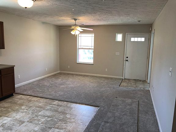 4th image of 4024 Mission Bell Ln