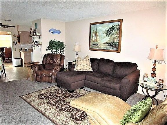 3rd image of 164 Boundary Blvd APT B