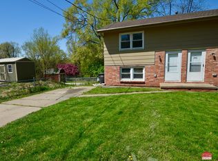 3300 E 36th Ct, Des Moines, IA 50317