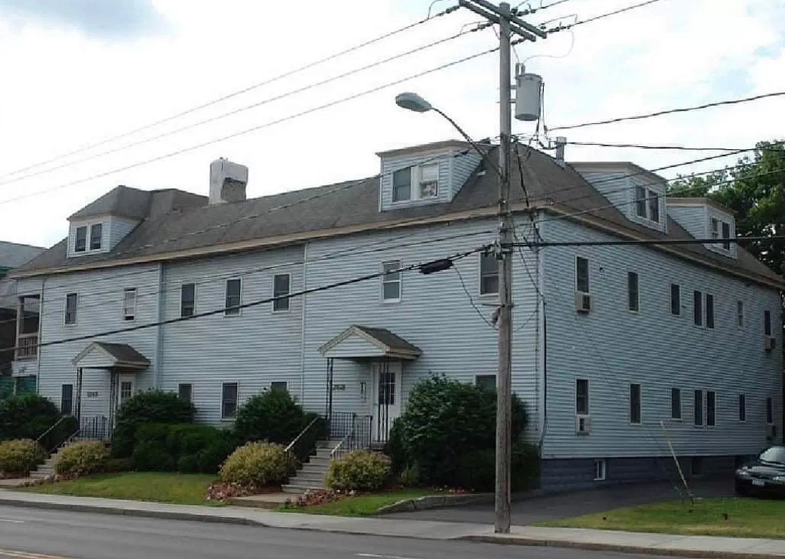 1265 West Genesee Street — Photo 1