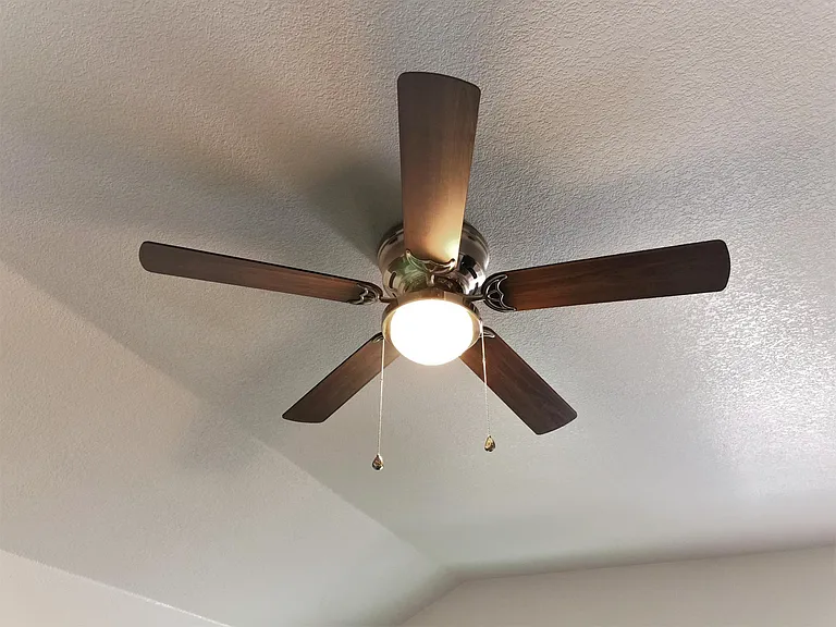 Fans in all rooms.