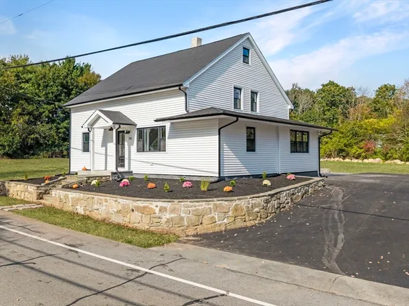 741 Old Fall River Rd, Dartmouth, MA 02747