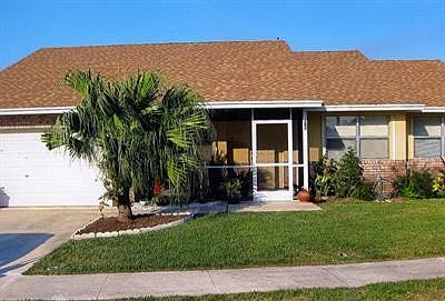 2nd image of 161 Raintree Trl