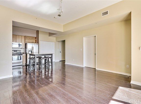 2nd image of 388 E Ocean Blvd Unit 1510