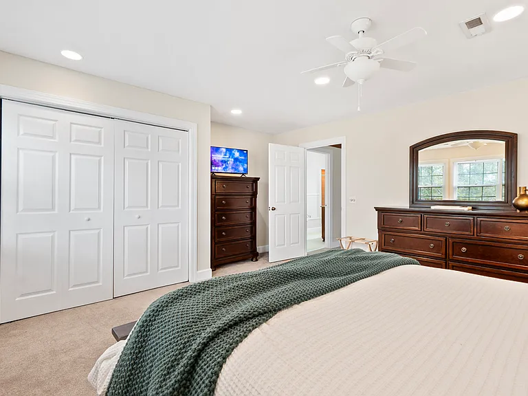 1464 Palisades Rd — Photo 24