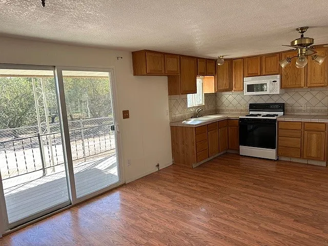 17710 E Cedar Ln #A — Photo 3