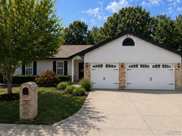 411 Bridle Ridge Ct, Wentzville, MO 63385