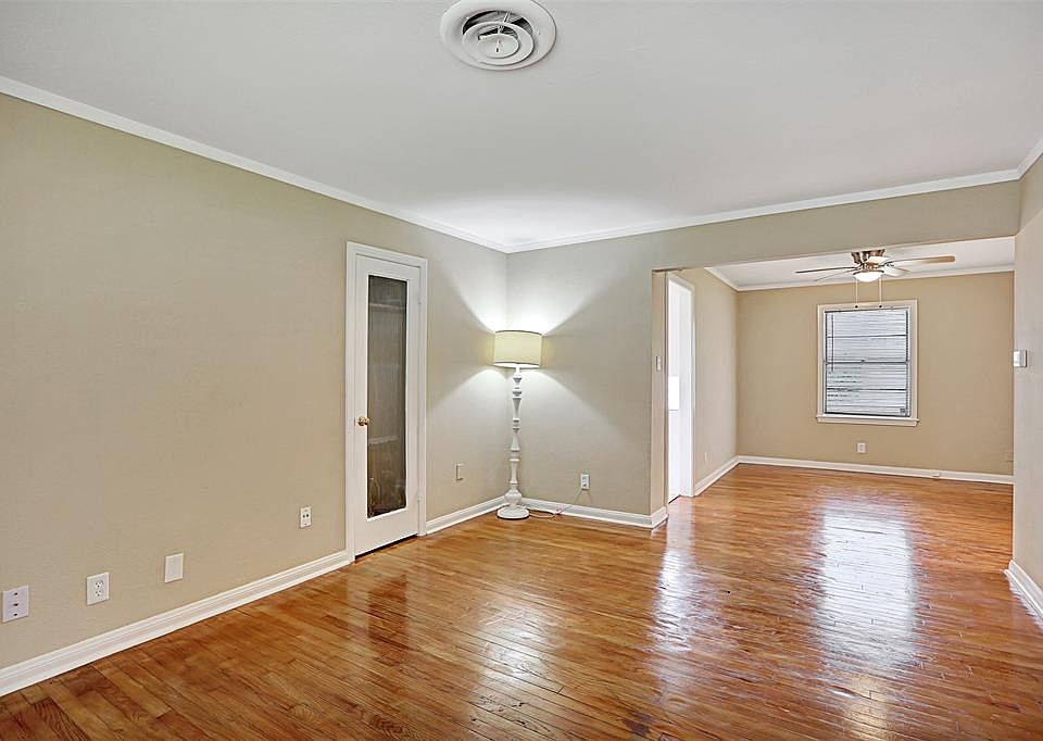 1st image of 1406 14th Ave N