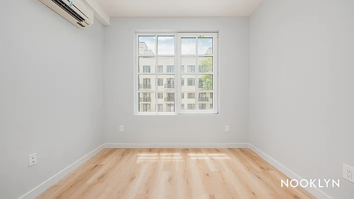 Rented by Nooklyn NYC LLC | media 8