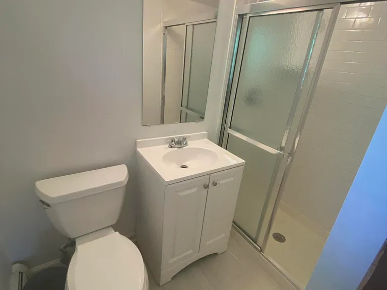 43 Dwight Dr — Photo 6