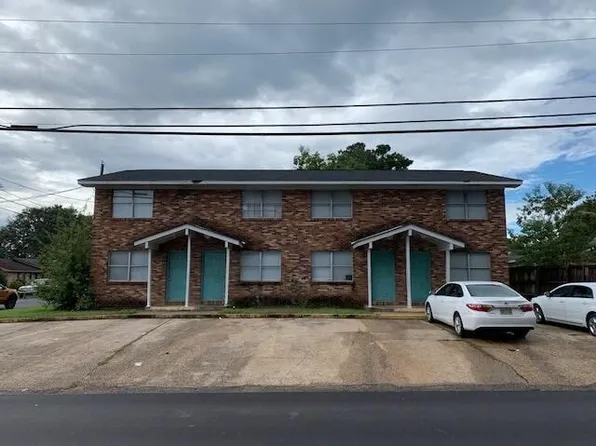 647 Weathersby Rd, Hattiesburg, MS 39402