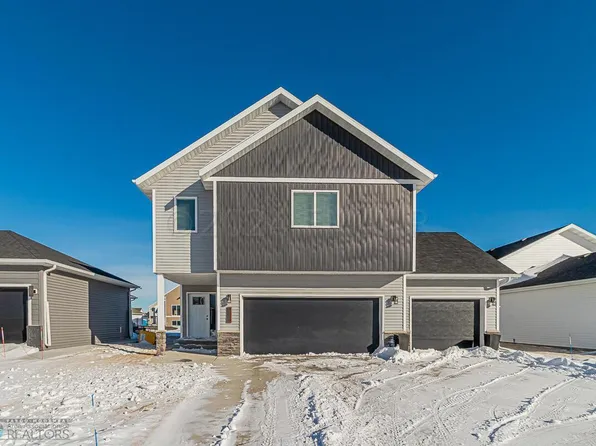 6008 Kodiak Ln, Horace, ND 58047