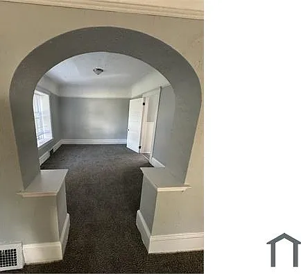 2 bed, $1,100 — Photo 1