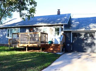 205 1st St SE, Mohall, ND 58761