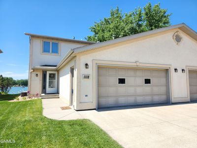 1118 Southport Loop, Bismarck, ND, 58504