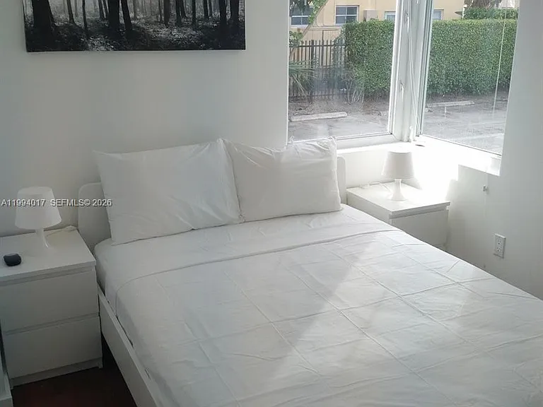750 Jefferson Ave #7 — Photo 10