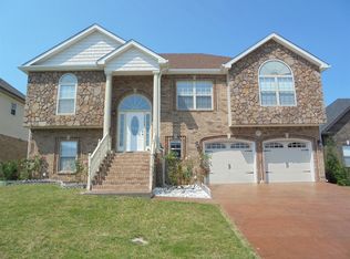 3324 Wiser Dr, Clarksville, TN 37042