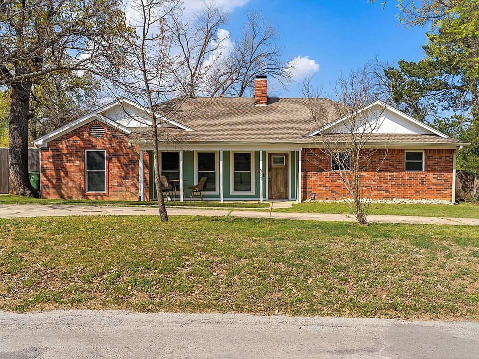 1st image of 603 Carlisle Dr
