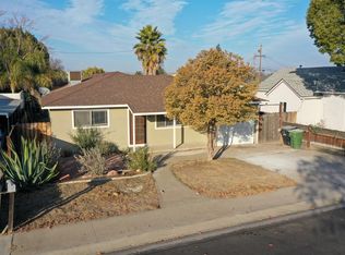 135 E Washington St, Ripon, CA 95366