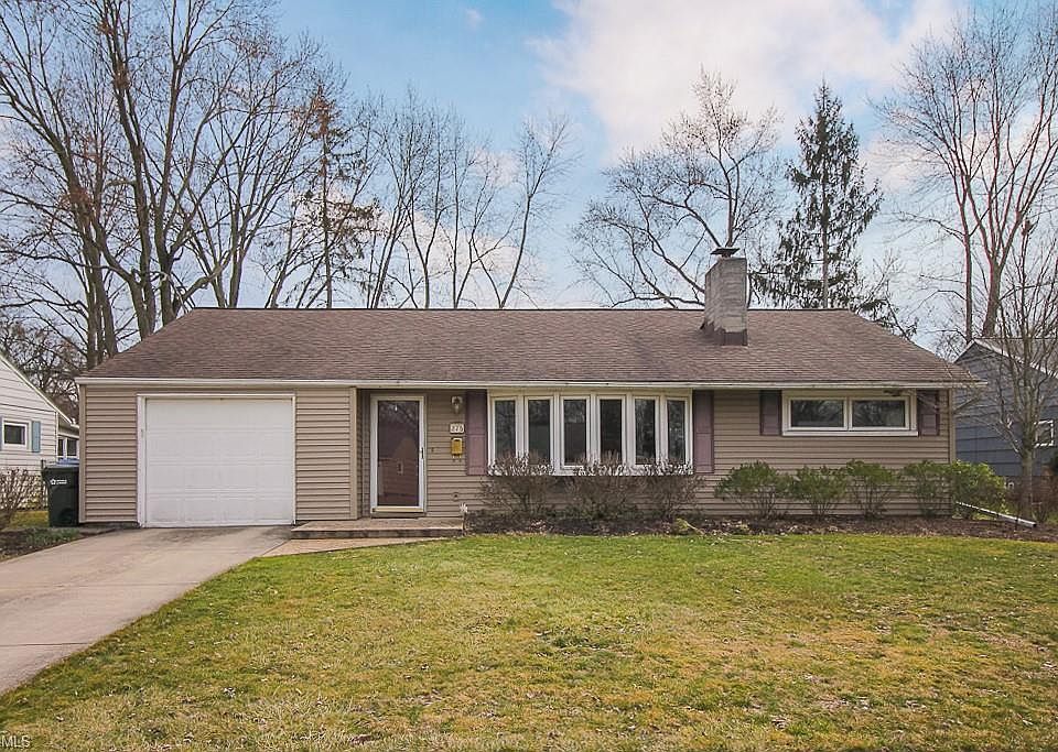1st image of 375 Pattie Dr