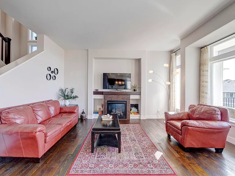 3470 Stephens Ct — Photo 2