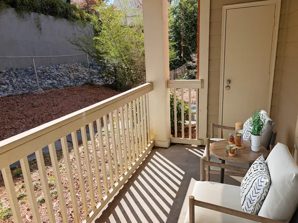 3077 Chastain Park Ct NE #3077, Atlanta, GA 30342