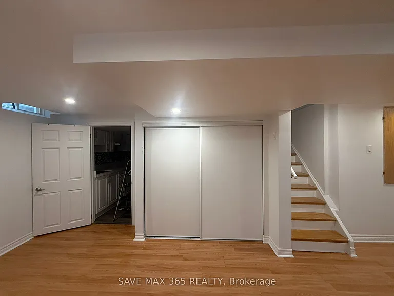 1647 Beard Dr #1 — Photo 6