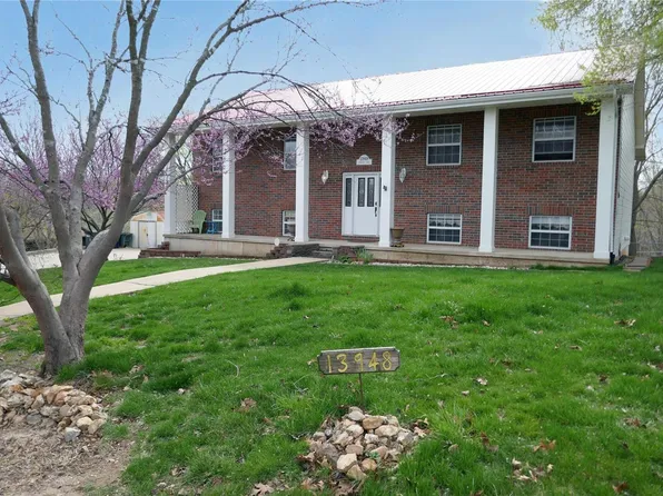 13948 Tapestry Ln, Saint Robert, MO 65584