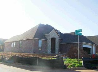 17001 Wales Grn, Edmond, OK 73003
