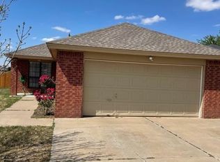 910 81st St, Lubbock, TX 79423