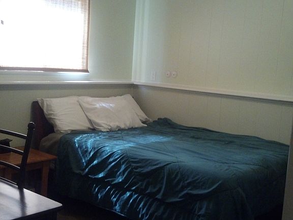 Downstairs Bedroom 1