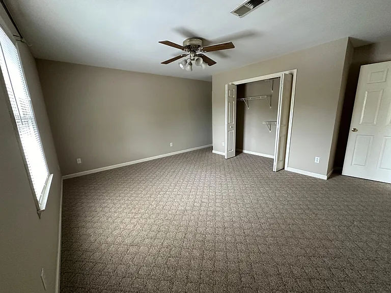 511 Scenic Dr #1 — Photo 9