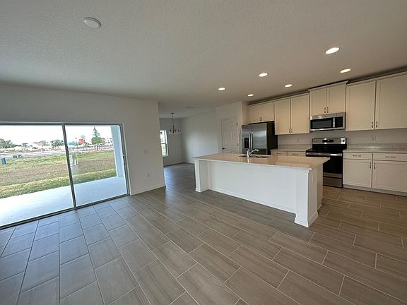 3rd image of 1151 Sand Torch Cir