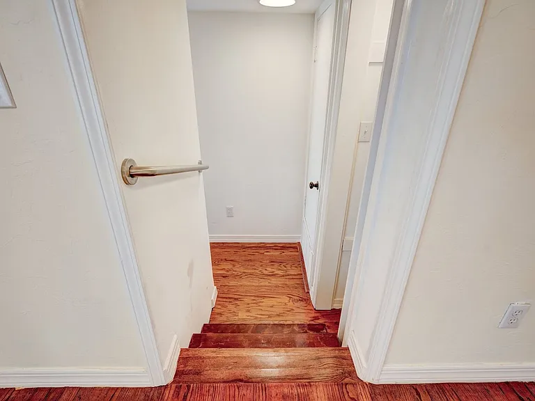 3135 NW Grand Blvd — Photo 15